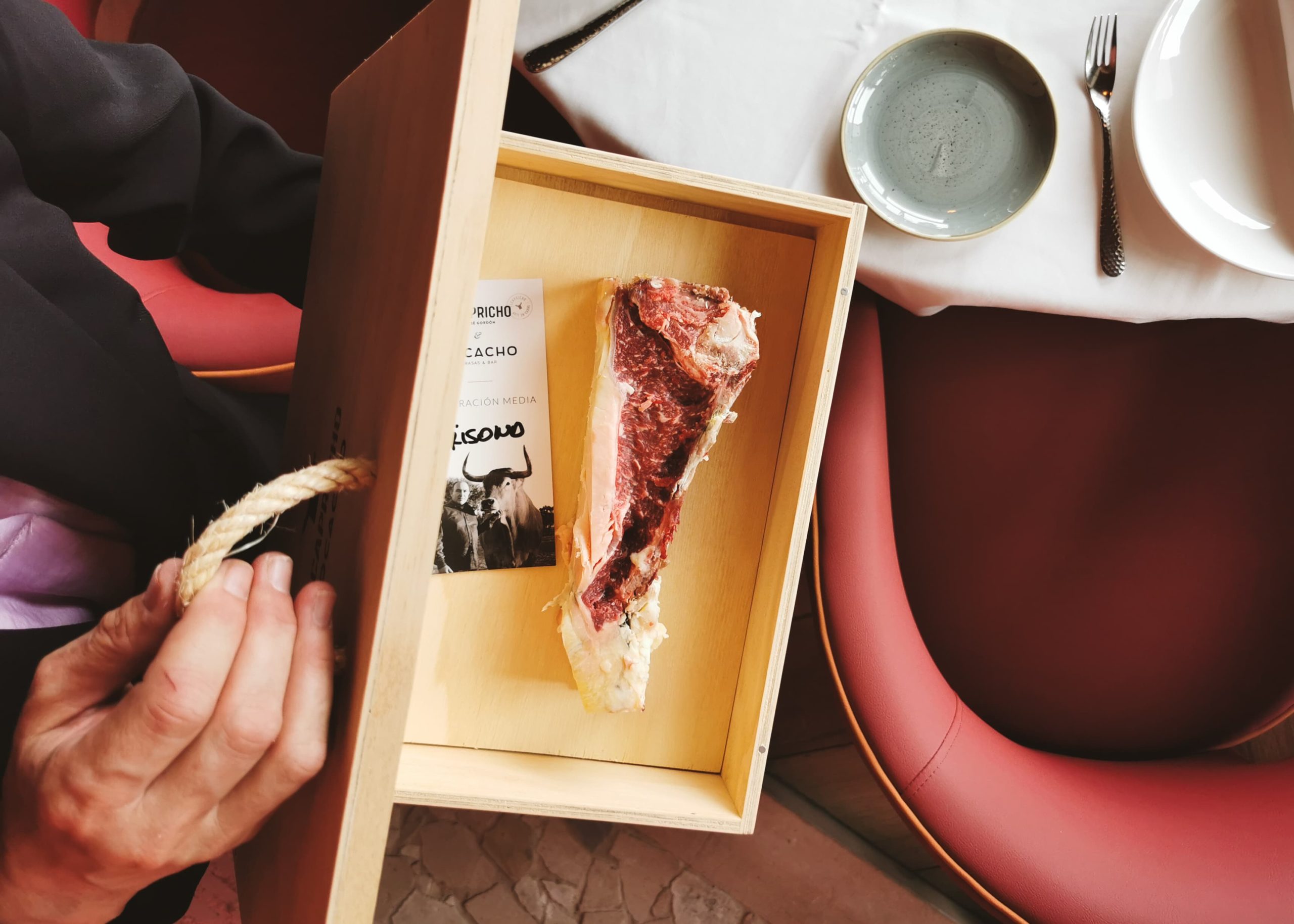 Chuletón con Denominación de Origen para comer en Madrid